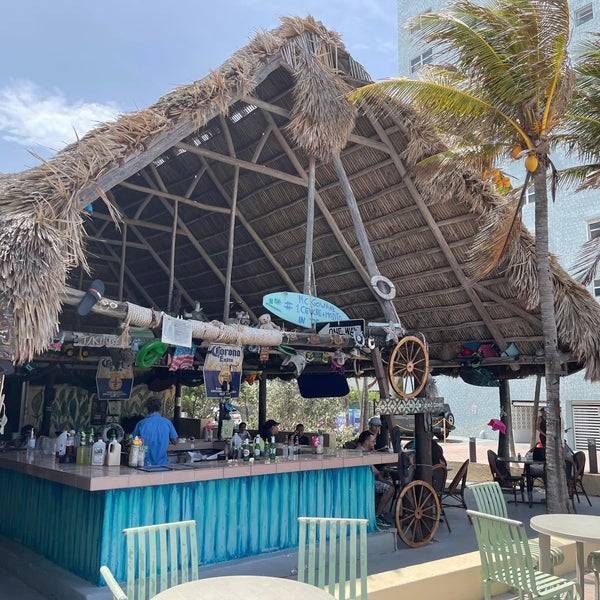 McGowan's Oceanside Tiki Bar & Restaurant Hollywood TAP (Trends and